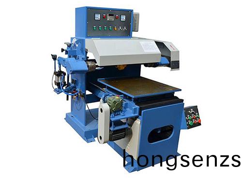 如(ru)何提高平(ping)麵拋(pao)光(guang)機(jī)(ji)的拋光速(su)度？